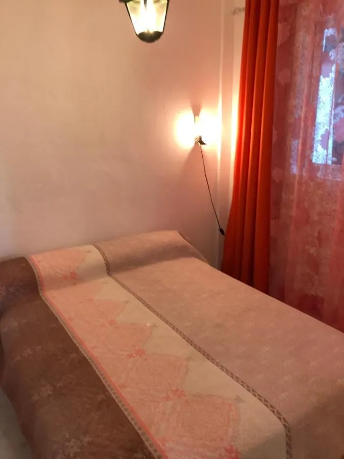 Apartamento pequeño conjunto casas adosados La Caleta-Guardia