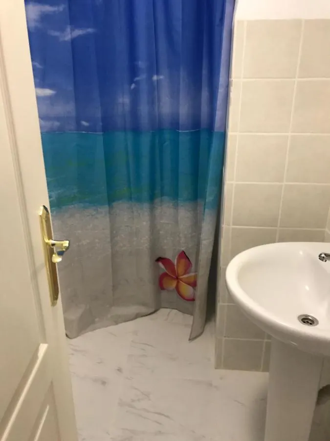 Ferienwohnung Casa-H -Pequeno Conjunto Casas Adosados La Caleta-Guardia